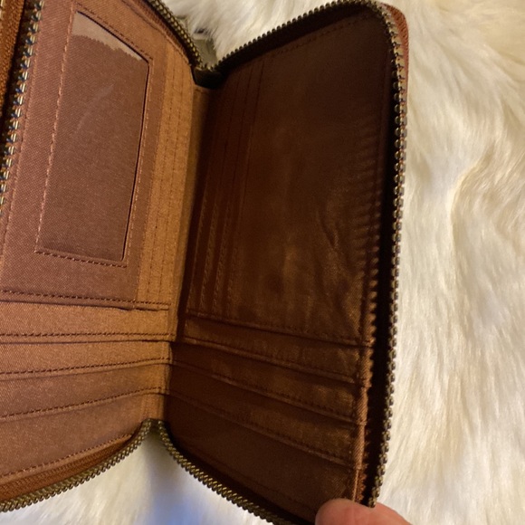 PENDLETON CROSSBODY ORGANIZER - Picture 4 of 5